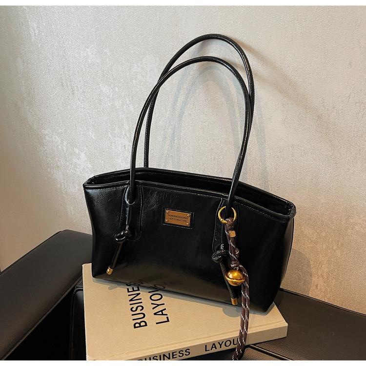 Ielgy Retro All-Match Tote Bag Large Capacity One-Shoulder Commuter Bag
