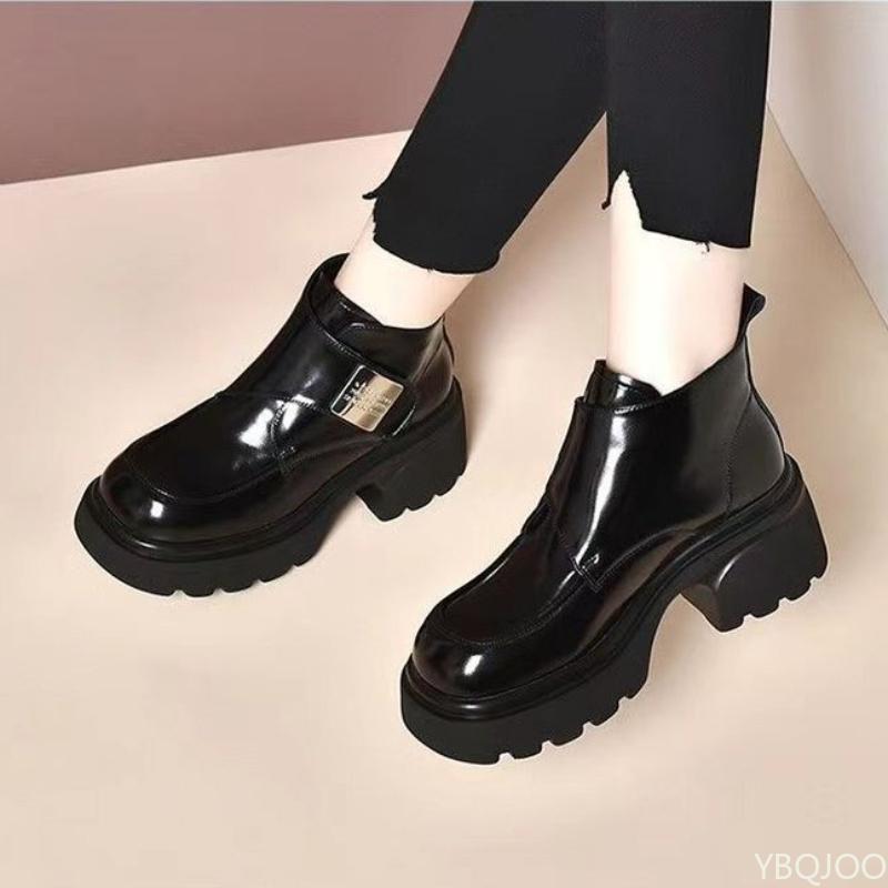 Fashionable Minimalist Thick Soled Women's Autumn Winter New Round Toe Thick Heel Anti Slip Wear-resistant Short Boots