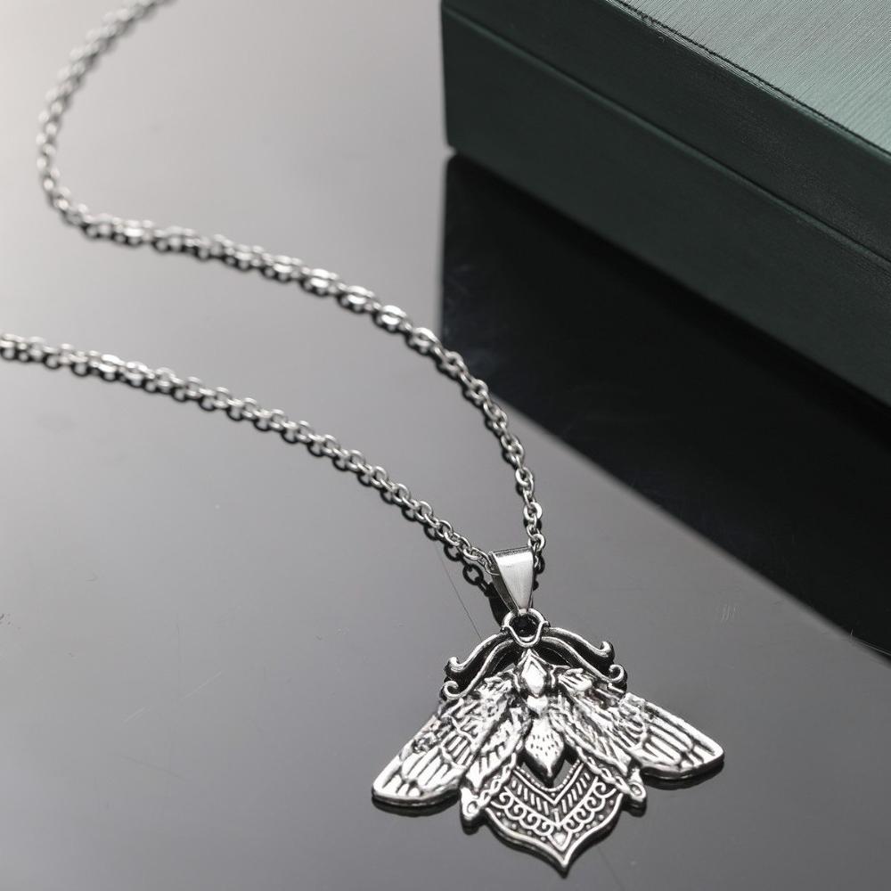 Personality Gothic Exquisite Relief Silver Color Insect Death Moth Pendant Necklace for Women Men Halloween Choker Jewelry Gifts