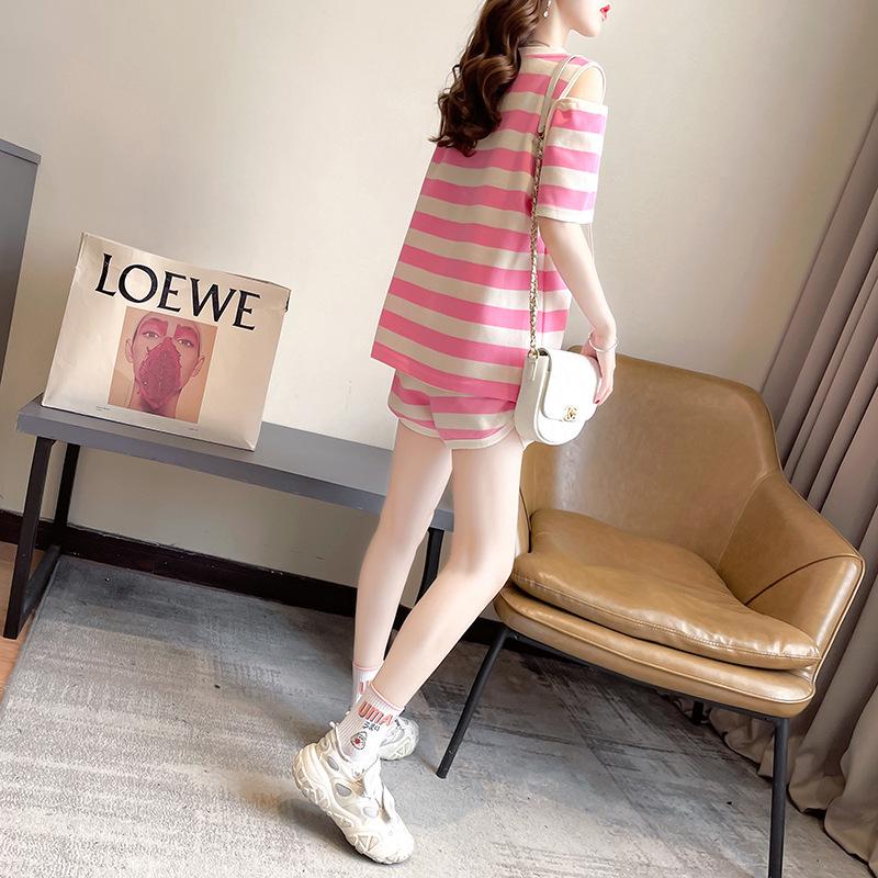 Korean-Style Women's Casual Summer Sportswear Set: Short-Sleeve Top and Shorts, Loose Fit, Perfect for Students and Running