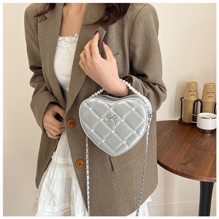 2025 Spring/Summer Lolita Mini Heart-Shaped Quilted Crossbody Bag