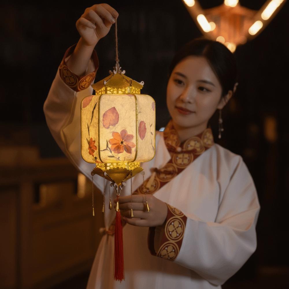 Handheld Mid-Autumn Festival Retro Lantern Glowing Portable Lantern Moon Festival