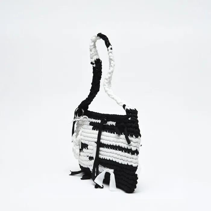 Becky Knit Bag_Black White
