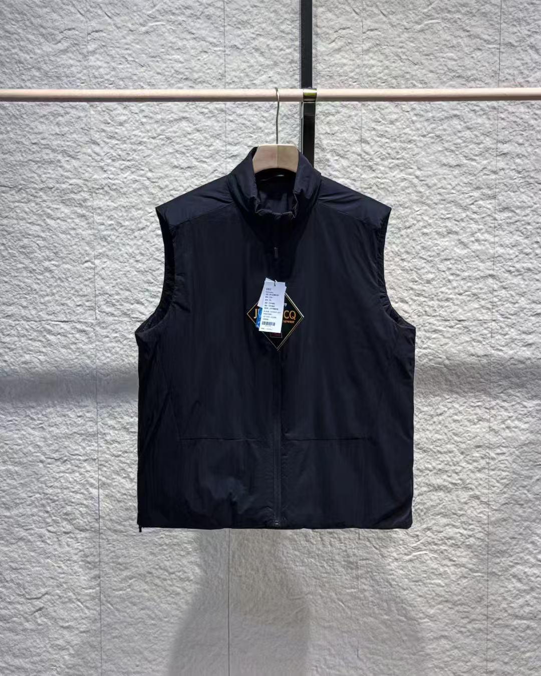 

Men s Bird Edition Lightweight Three-Proof Cotton Vest with Stand Collar - Casual, Versatile, and Trendy Design L чорний