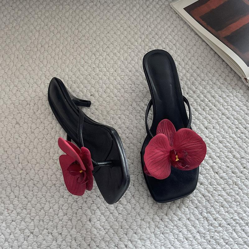 Módní nazouvací lodičky dámské střední podpatky boty módní květinové dámské tenké podpatky nazouvací boty dámské žabky obuv velká velikost 43