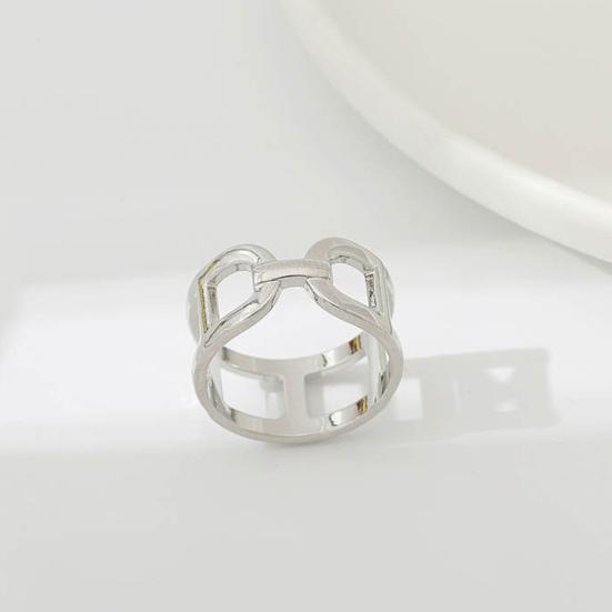 Hollow Scarf Ring Women Fashion Scarf Slide Ring Simple Silk Scarf Ring for Shirts Neckerchiefs Shawls T-Shirts