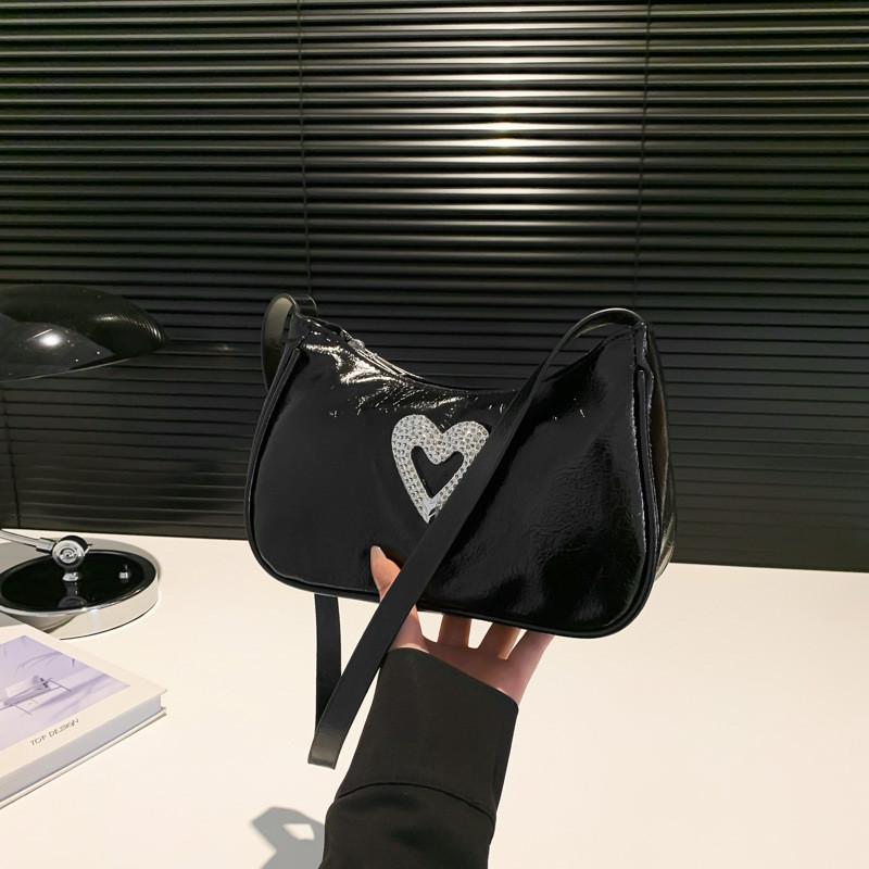 Trendy Pu Crescent Shoulder Bag For Women Ideal For Casual Daily Outings чёрный