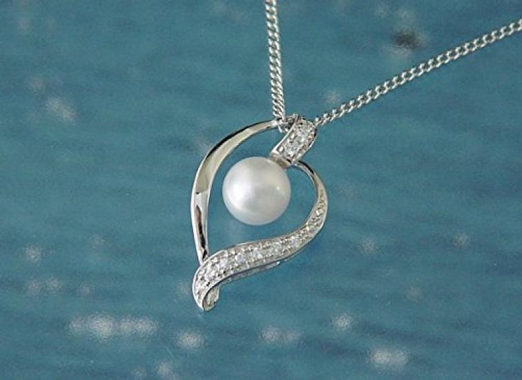[Your and My Jewelry Box] SV925 Sterling Silver Genuine Pearl Pendant Necklace, 7mm Akoya Pearl [Gift Wrapped]