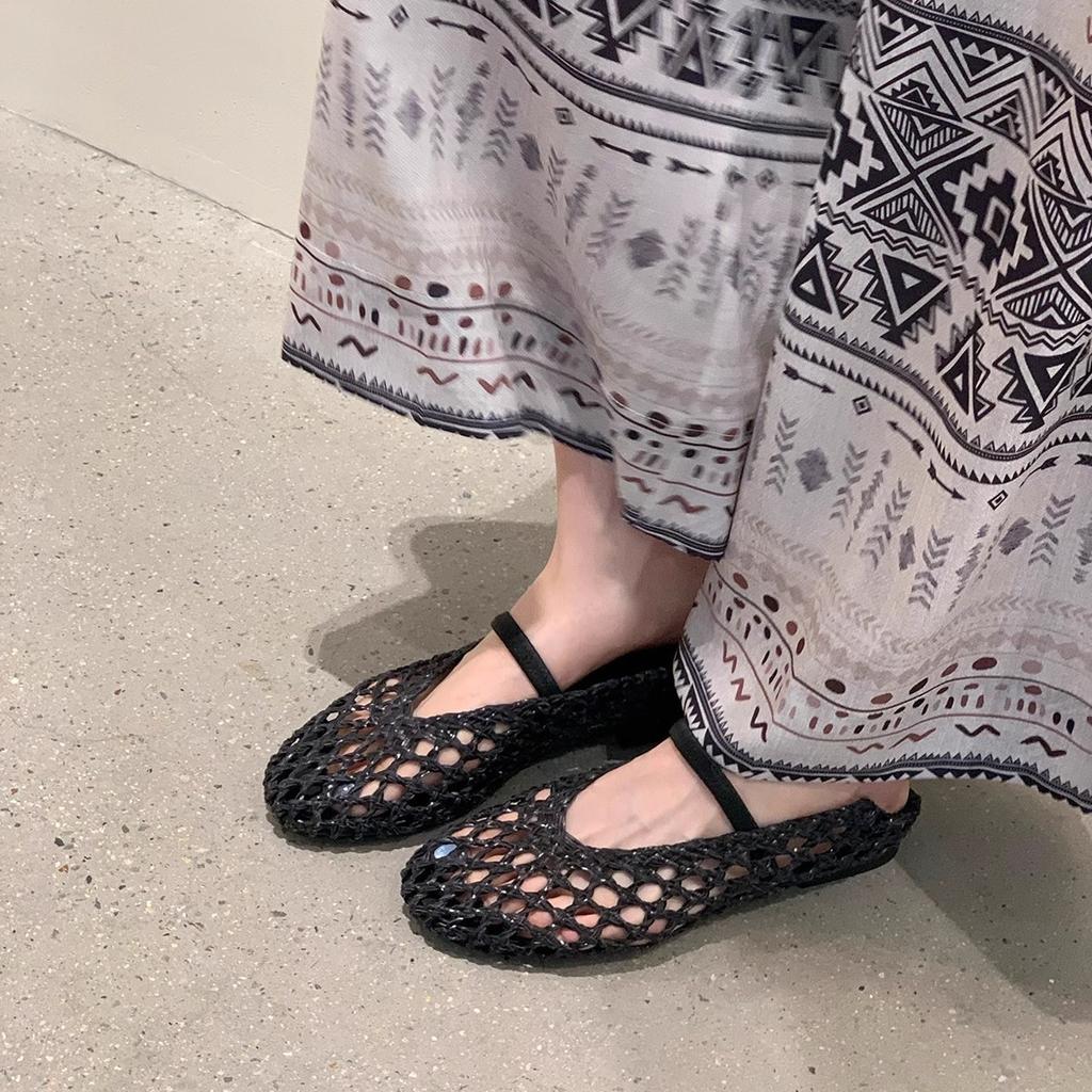 Grape mother with the same round head woven hollow breathable elastic versatile one-word belt Mary Jane shoes shallow mouth flat-soled single shoes