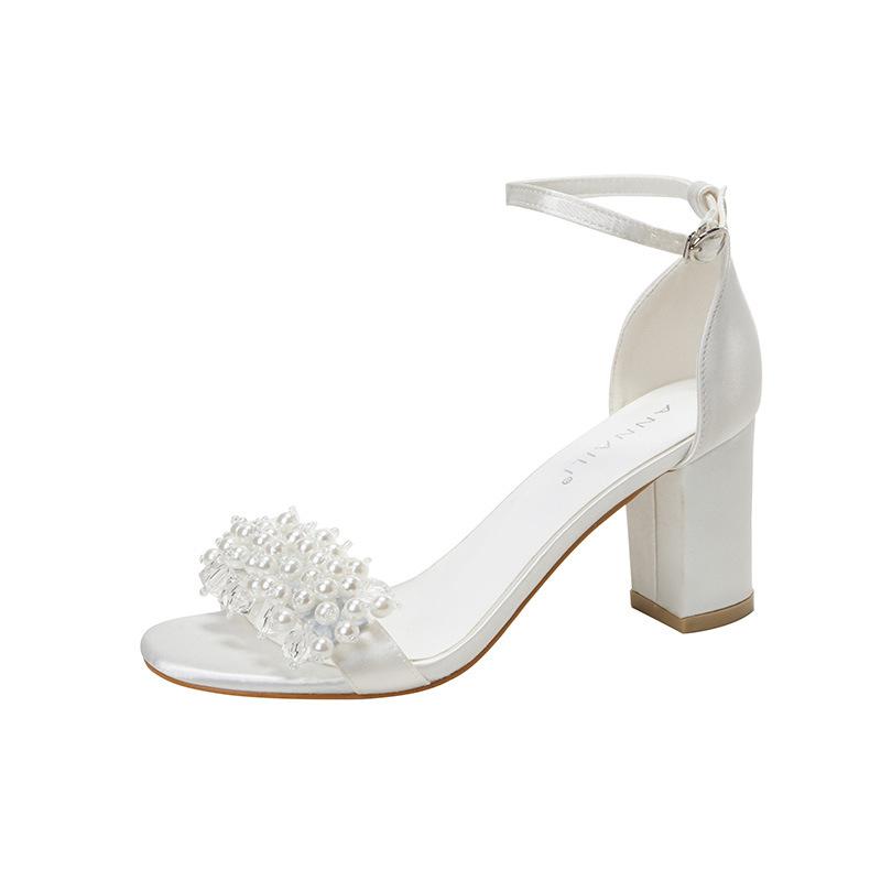 Fashion New Women High Heels Sandals White Pearl Buckle Round Toe Chunky Heel Wedding Shoes
