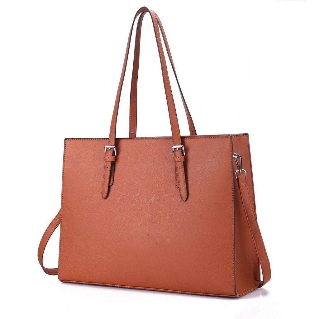 Tote Bag For Women With Pu Material And Chain Accents For Daily Use
