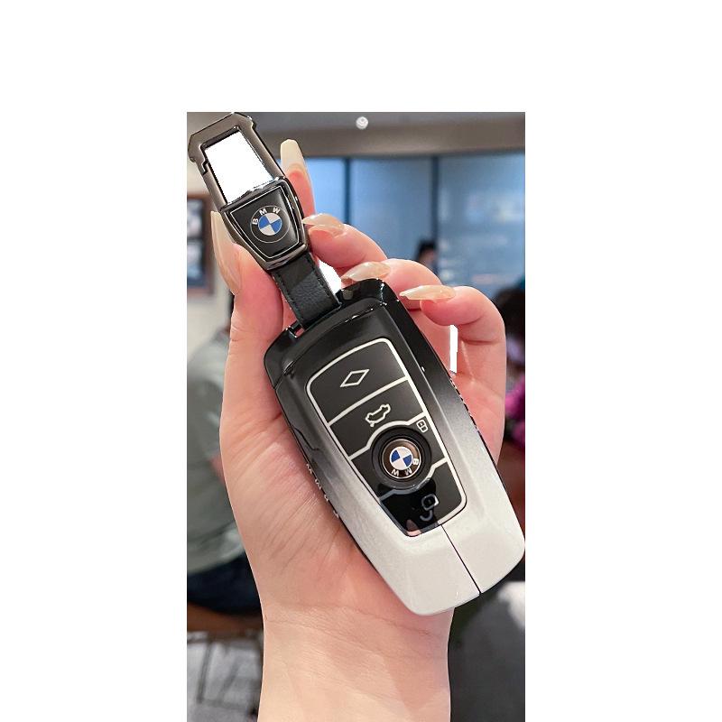 Compatible Key Shell for BMW 1, 3, 5, 7 Series, X1, X2, X3, X5, iX3, and i3 Models, plus Metal 530 and 325Li Buckles.