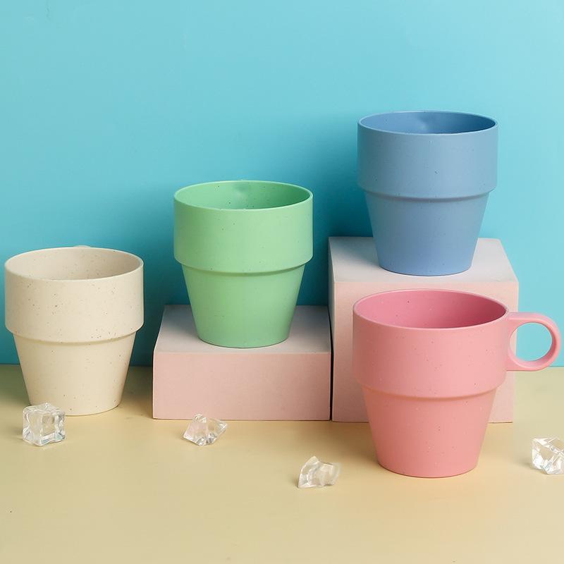 Wheat Straw Water Cup with Anti-scald and Anti-slip Handle, Household Plastic Insulated Cup, Simple Plastic Cup