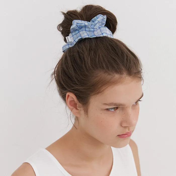 sheer check scrunchie - mist blue
