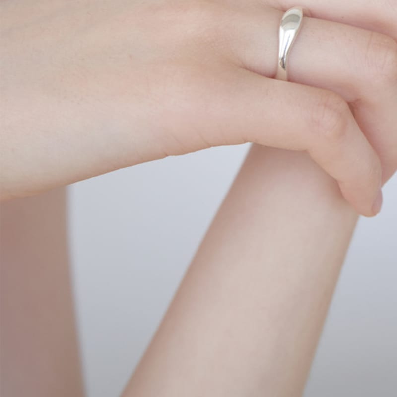 APIOH WAVE SILVER RING