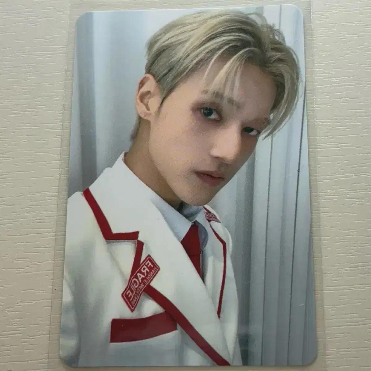 

ATEEZ Woo-yeong Anytime s In The Calling Поп-ап магазин 50 000 Преимущество предзаказа Фотокарточка Фотокарточка