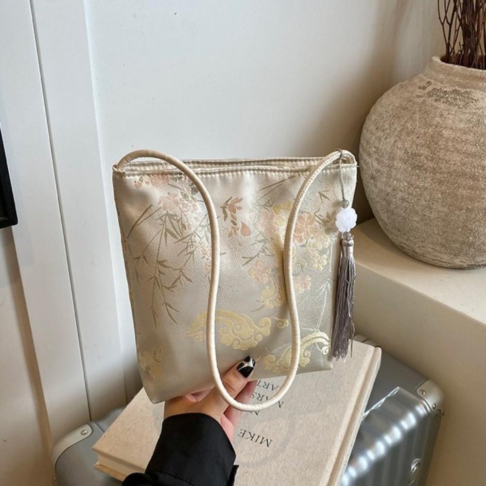Retro New Chinese Style Handbag Lightweight Tassel Retro Shoulder Bag Large Capacity Zipper Closure Elegant Underarm Bag Casual