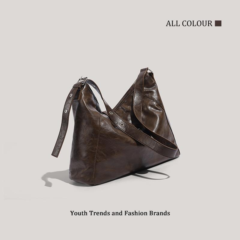 New large-capacity fashion shoulder bag niche locomotive bag retro underarm shoulder oblique span bag tide