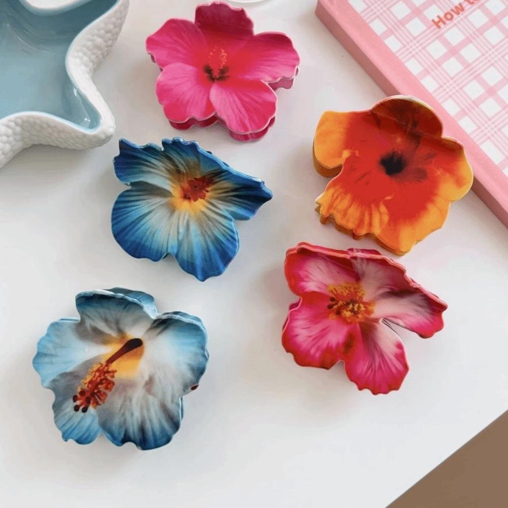 Versatile Hibiscus Flower Hair Clip Vintage Nature-inspired Accessories Pool Party