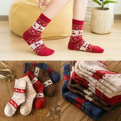 Women Men Warm Comfortable Christmas Snow Flake Deer Wool Socks