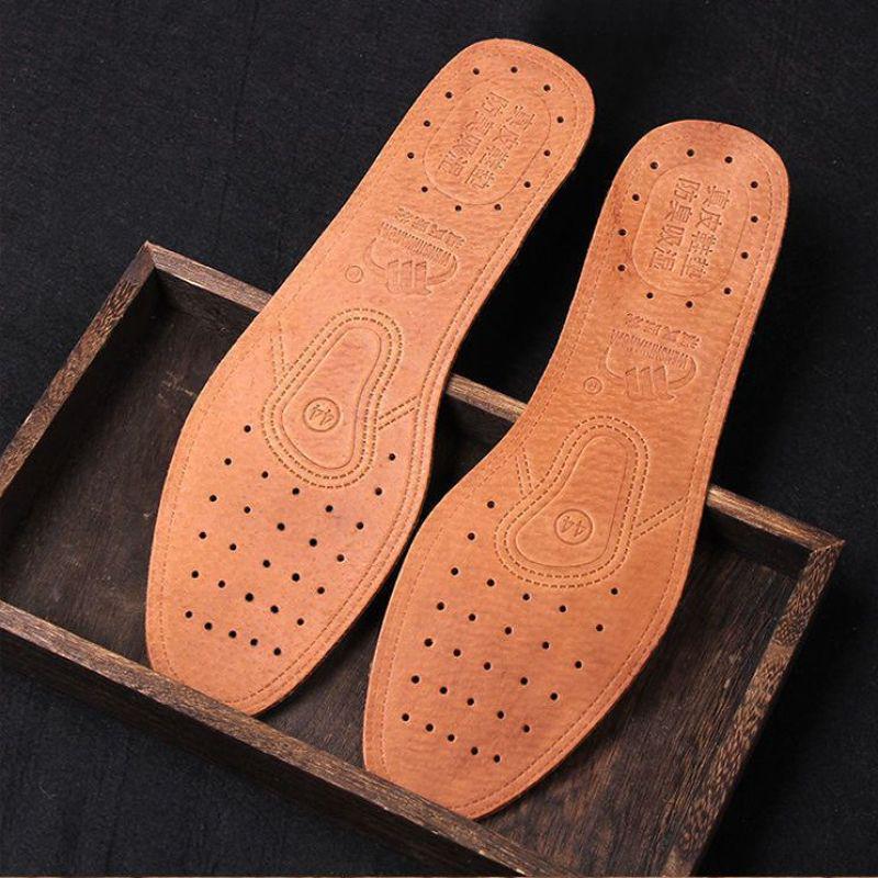 Anti-Odor Breathable Leather Sports Insoles for Men & Women - Sweat-Absorbing, Shock-Absorbing, Pigskin & Cowhide