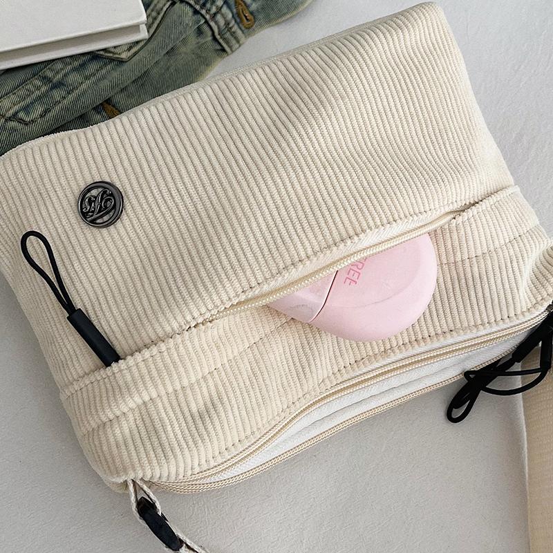 New Minimalist Fleece Women's Multi-Layer Shoulder Bag Versatile Crossbody Bag Multi-Layer Commuting Bag Crossbody Bag