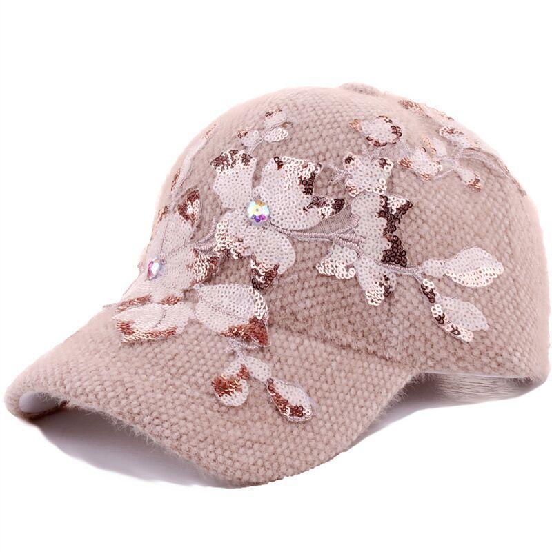 Women'S Winter Warm Fashion Duckbill Cap, Polyester Plush Baseball Hat, with Floral Rhinestone Embellishment, Non-Washable, Inelastic, Featherless