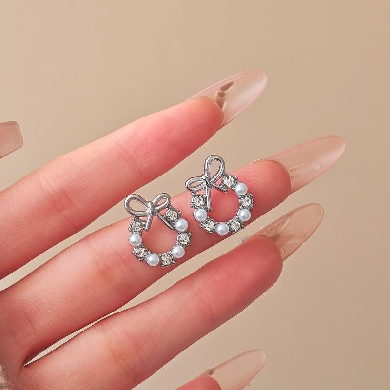 Fashion Lmitation Pearl Crystal Bow Stud Earring For Women Girl Fashion Cute Loreanearrings Party Trending Jewelry Wholesale