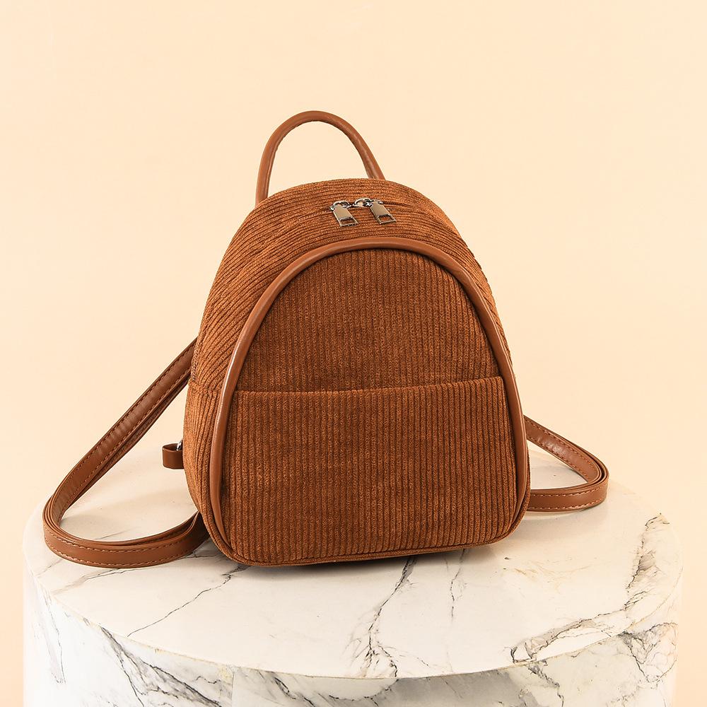 Backpack, Small Bag, Stylish and Stylish, Outdoor Travel Casual Women's Bag, Light and Simple Small Backpack
