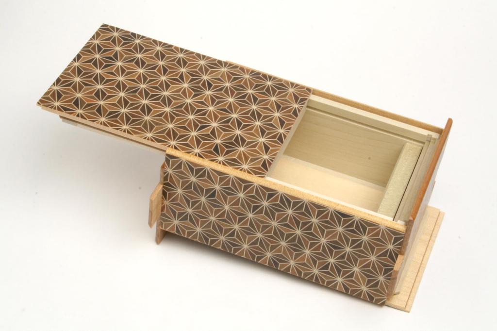 Japanese puzzle box steps Kuroasa 21+1