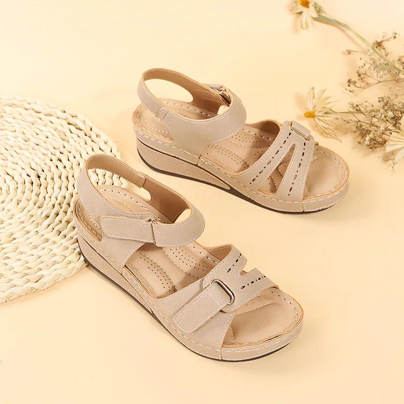 Scarpe estive in velcro Sandali romani oversize per uso casual Sandali a bocca di pesce da donna