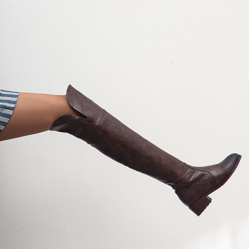 Botas femininas de salto baixo outono e inverno novas de salto grosso casuais tamanho grande botas médias