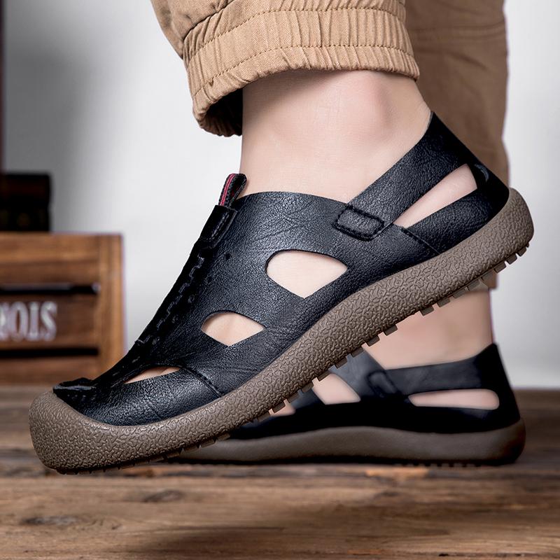 Fashion New Handmade Summer Sandals Size 47 Men Breathable Leather Shoes Man Outdoor Sandals Antiskid Beach Hollow Shoes Fashion
