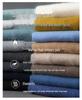 Herren Pullover aus reiner Wolle, schwer, Rundhalsausschnitt, lockere Passform, warm, einfarbig, ideale Basisschicht für Herbst/Winter.