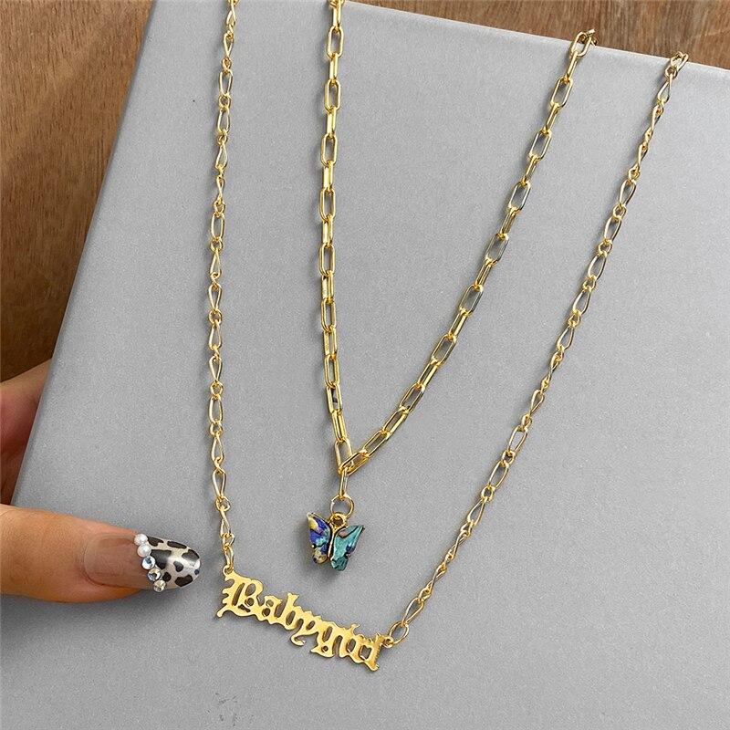 17KM Punk Gold Multilayered Necklace for Women Vintage Silver Color Geometric Round Pendant Necklaces Butterfly Choker Jewelry
