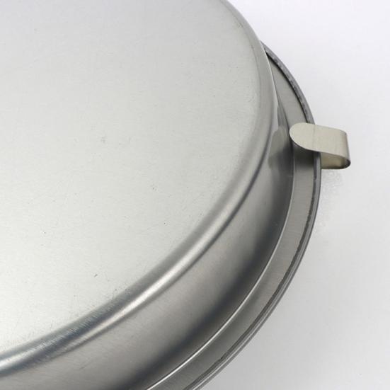 Non-Stick Round Stainless Steel Baking Pan 9-Inch Cake Mold with Metal Spatula Heat-Resistant Essential Kitchen Tool for Pizza Pie Cheesecake
