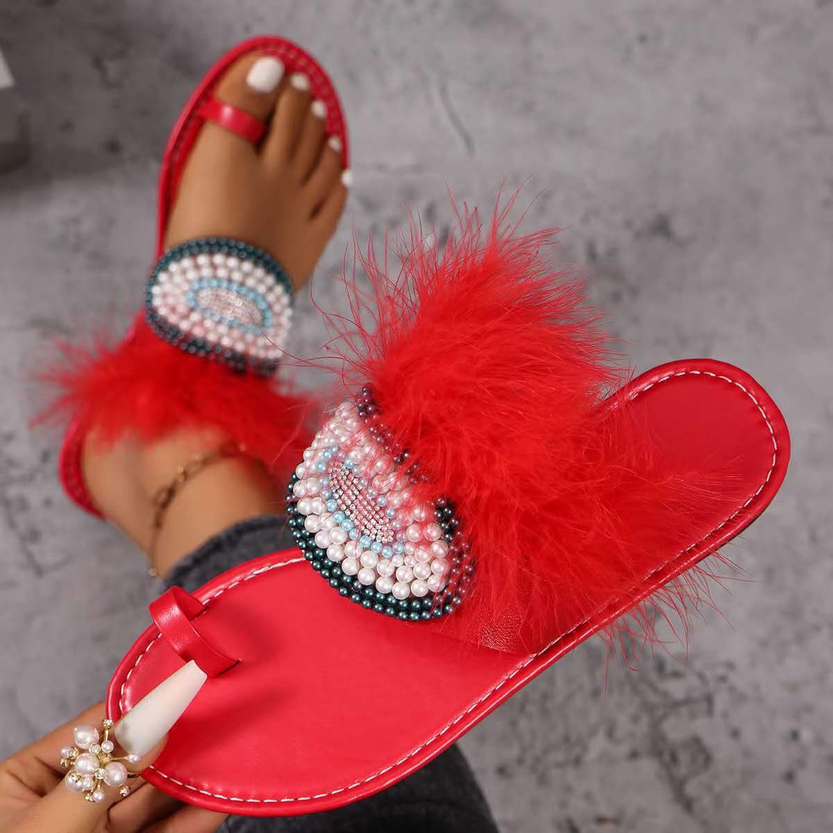

Large size women s shoes in the summer of 2024, new women s outer wear toe pearl word flat bottom beach cool slippers 43 червоний