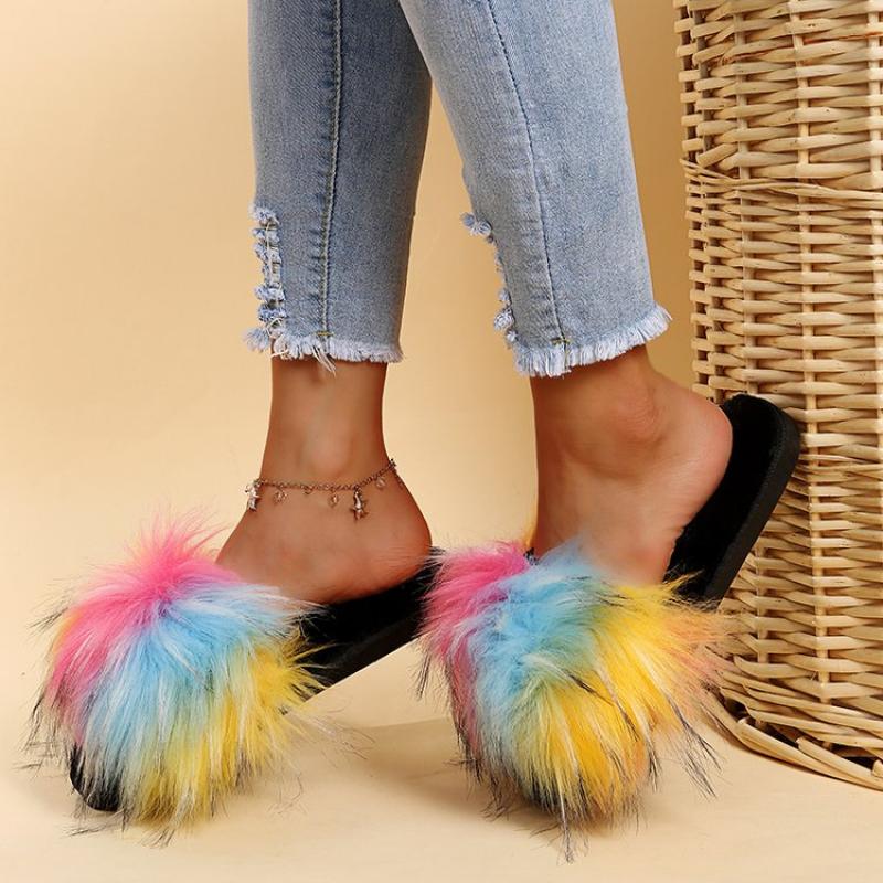Fashion Brand Designer Mix Color Long Plush Slippers Women Fashion Colorful Flat Heels Soft Fur Slides Women Slip On Outdoor Slippers