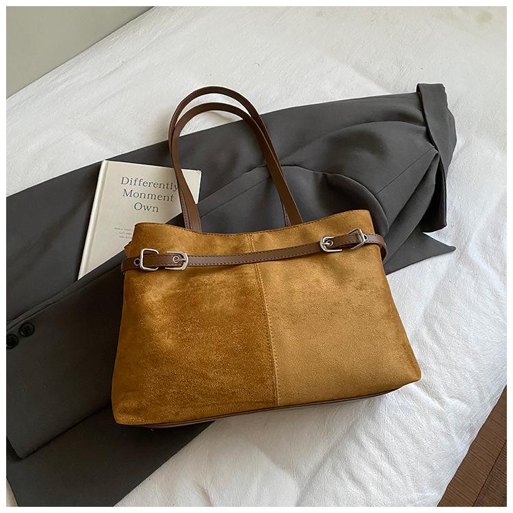 Suede Large Capacity Bag Women's Winter New Retro Fashion Armpit Bag Commuter Simple Tote Bag