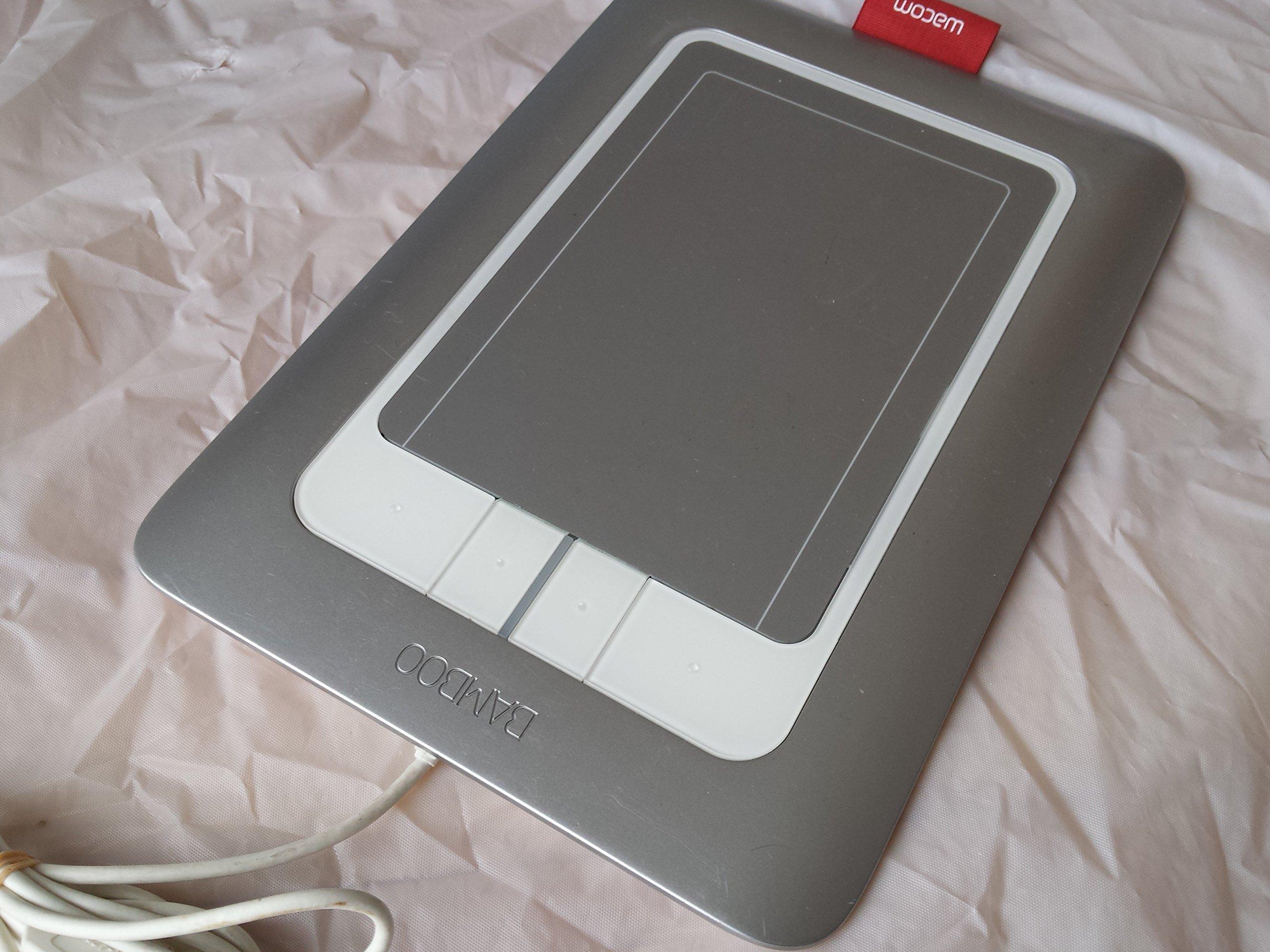 

Wacom Small Pen Tablet with Photoshop Elements & Painter Essentials (BambooFun CTH-461/S0)