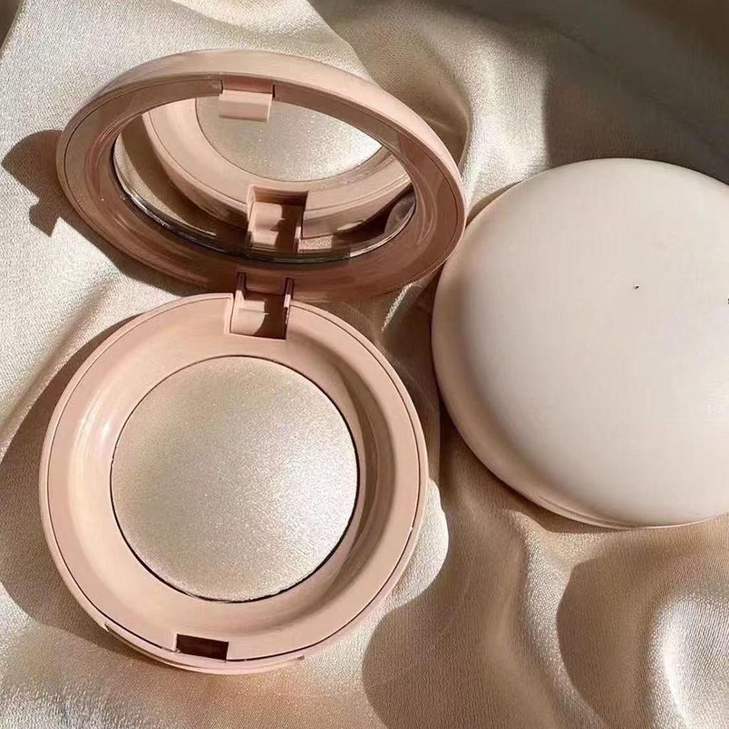 Rare Beauty Serena Seiden Glatt Aufhellender Highlighter - Enlighten/Mesmerize