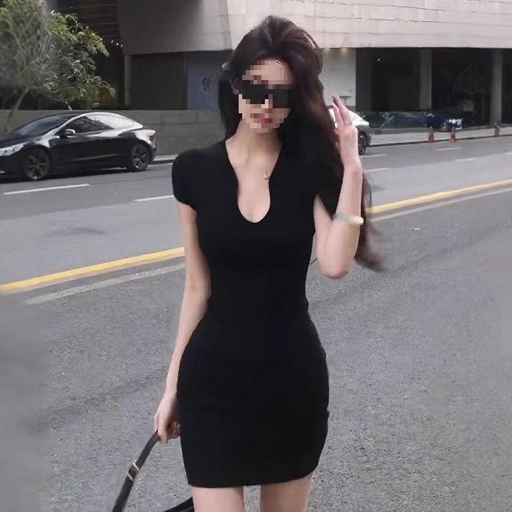 French pure desire style sexy low-neck buckle short-sleeved dress women's summer new slim and thin solid color hip-wrapped short skirt