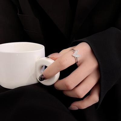 Japanese and Korean Style Design, Slightly Inlaid Zircon Ring, Women's Open Heart Ring Ring, Ins Trendy Hand