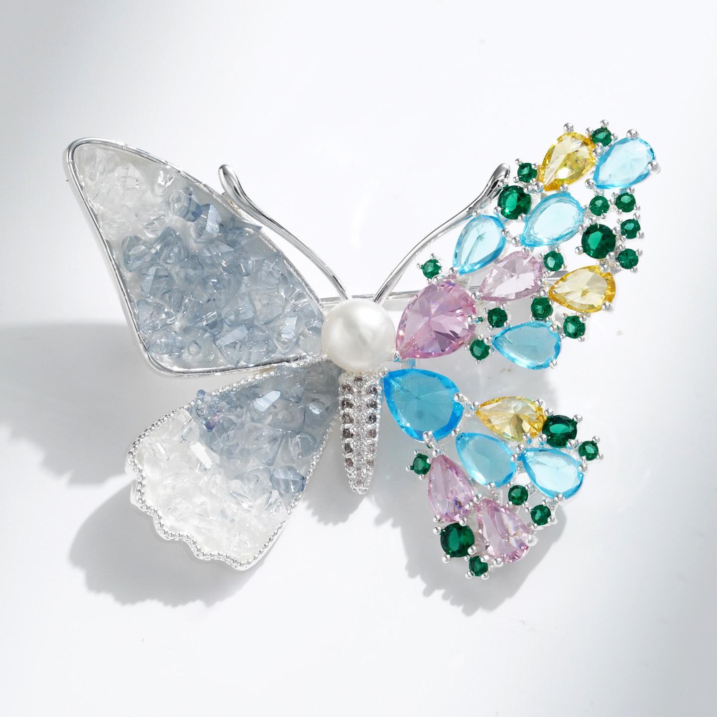 Bo Xin Yun Colorful Crystal Butterfly Brooch with Freshwater Pearl Corsage.