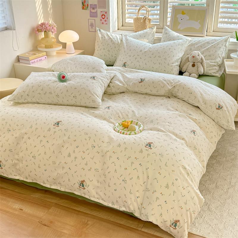 A 3-piece fresh and fashionable printed quilt cover set (1 quilt cover +2 pillowcases without cores), for home and dormitory use
