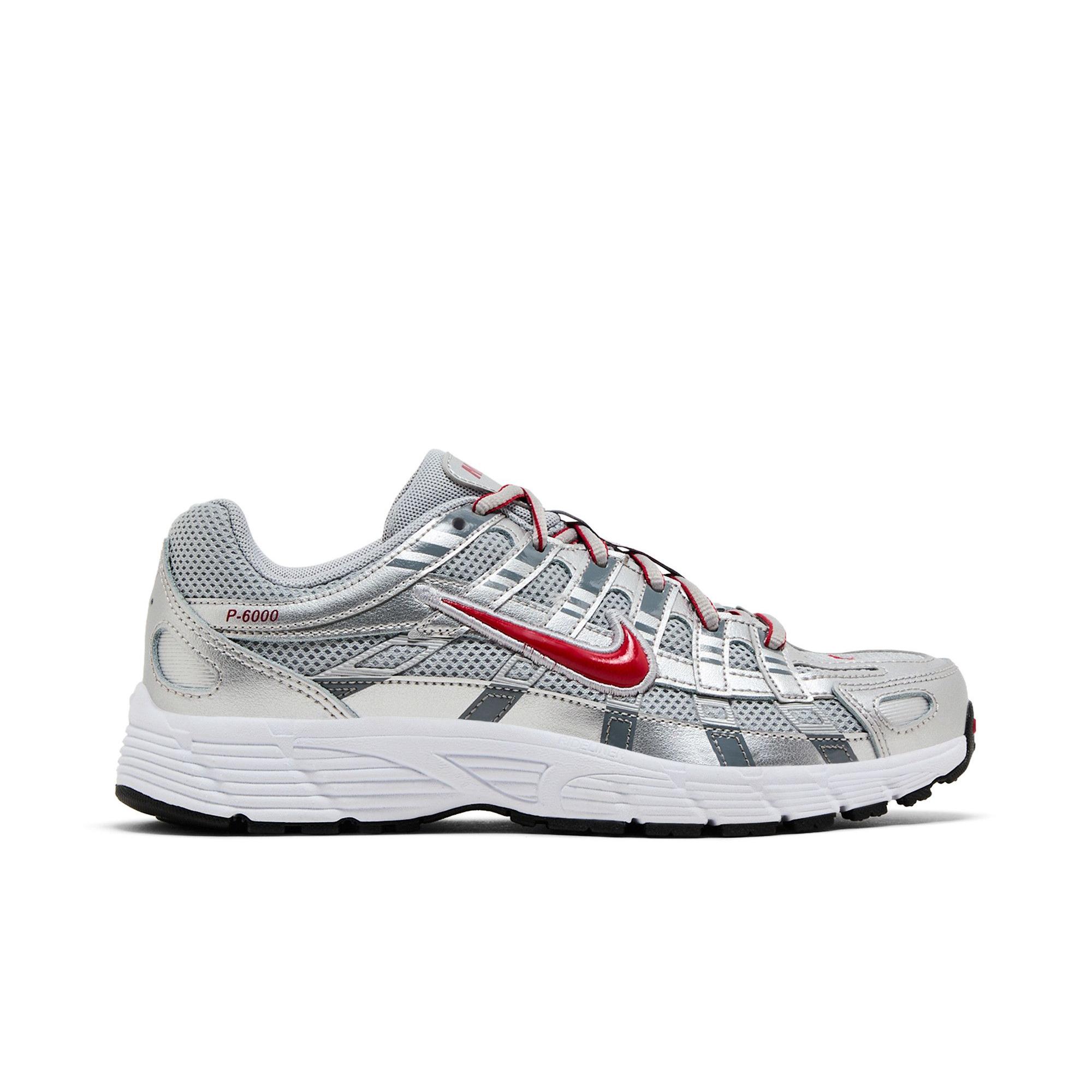 Nike P-6000 Skolēnu `Metāliski sudrabota, sportiski