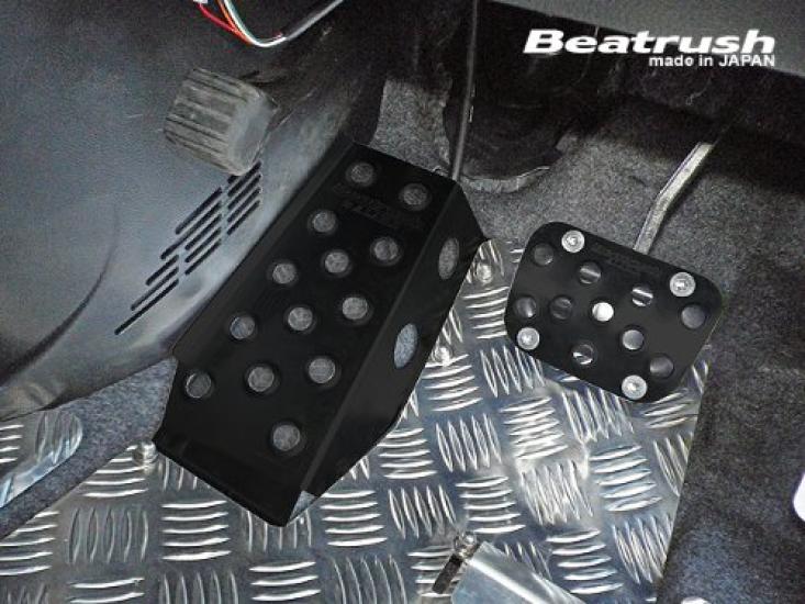 Beatrush Driver Footrest Honda (Black) N-ONE [JG1] [S44900DRK]