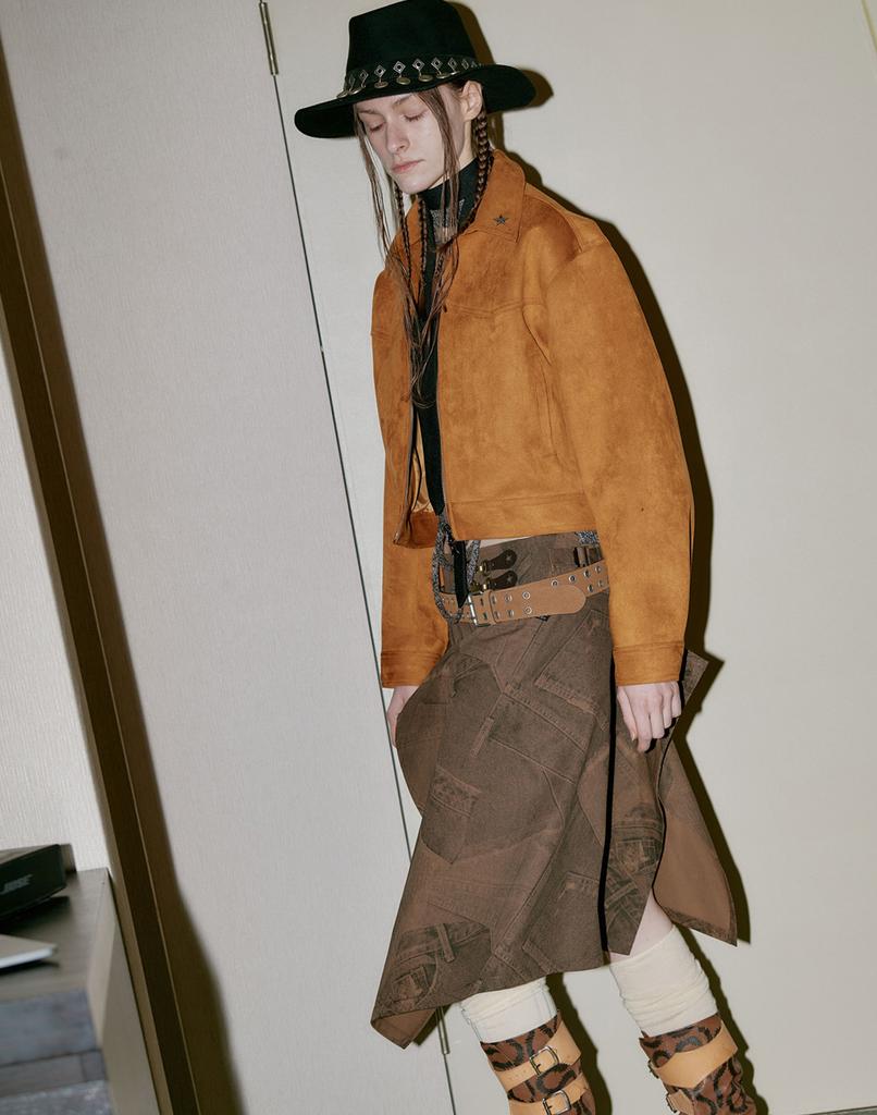 Pagsi Dual Buckle Asymmetrical Skirt_Brown