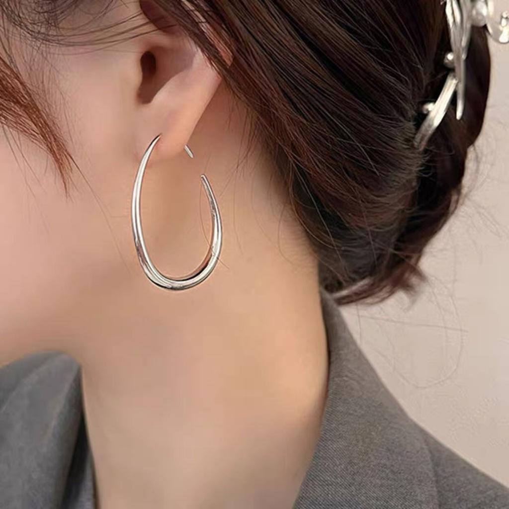 New design sense simple temperament oval water drop earrings women, exaggerated Internet celebrity fashion high sense earrings earrings