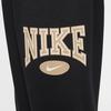 Nike Casual Sportswear Gameday Essentials Brand Logo Fleece Lined Crew Neck Sweatshirt With Comfortable And Soft Pants IB2541-010